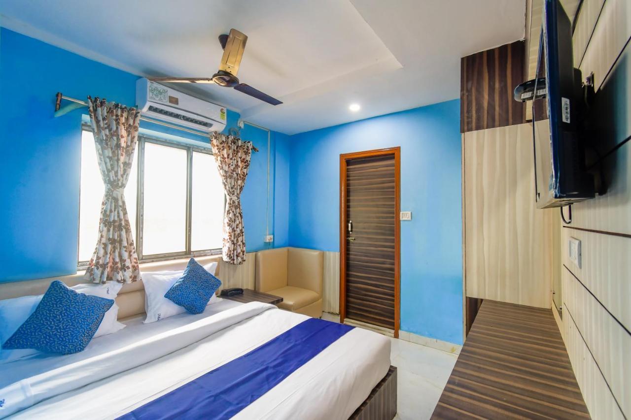 Hotel Blue Abedin Kolkata Exterior photo